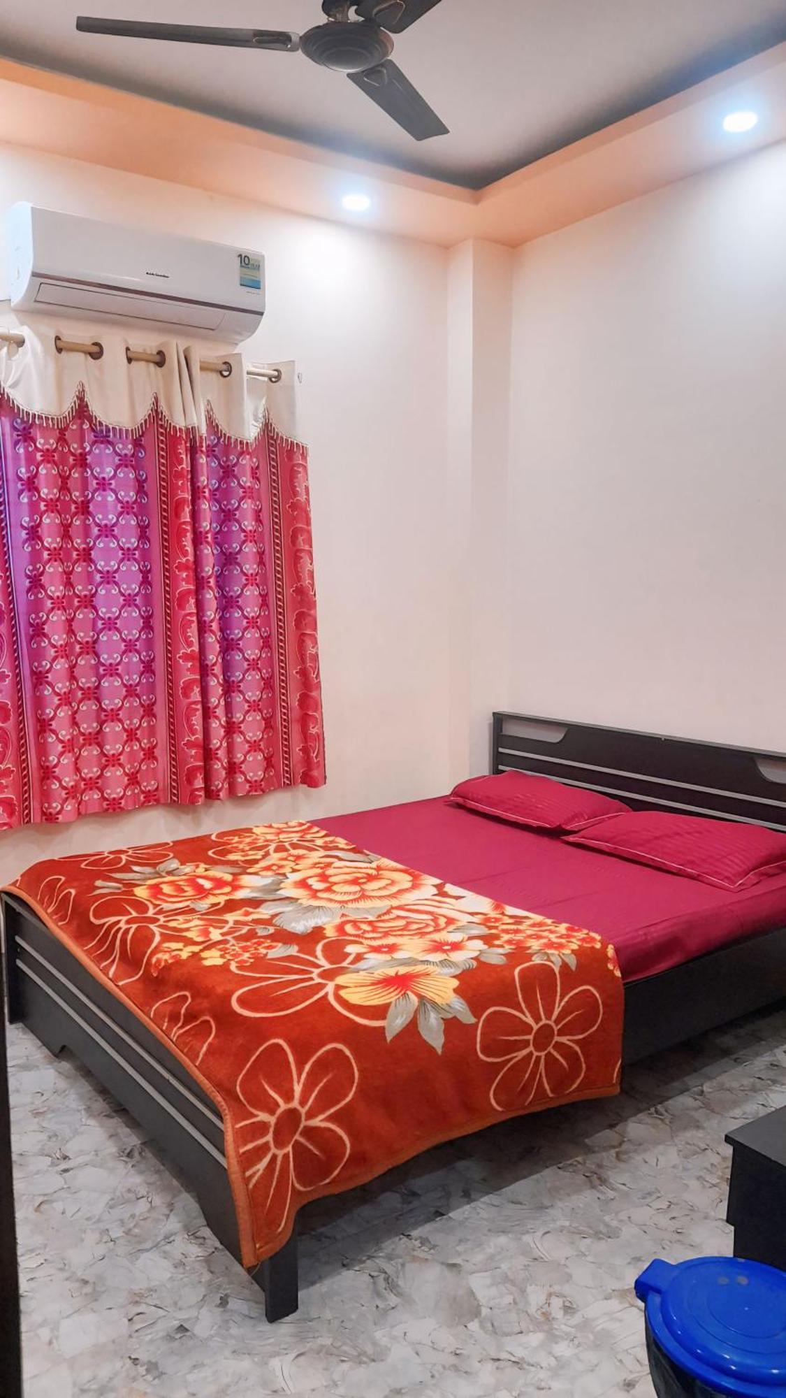 Msm Residency Hotel Puri Bagian luar foto