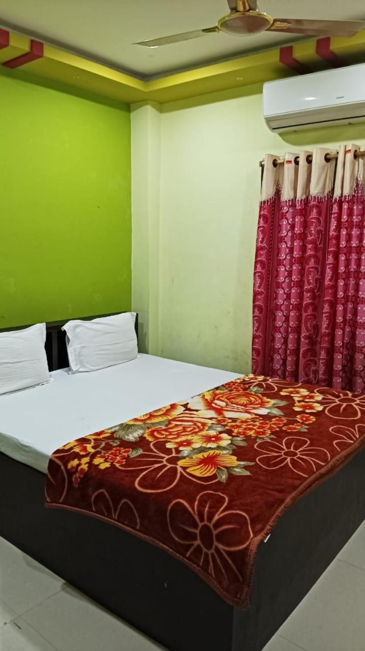 Msm Residency Hotel Puri Bagian luar foto